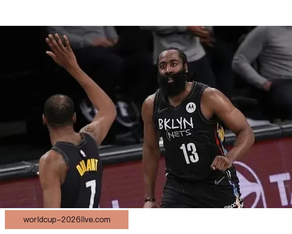 乌度卡称申京甘愿牺牲个人得分 杜兰特掌握破解包夹新技巧