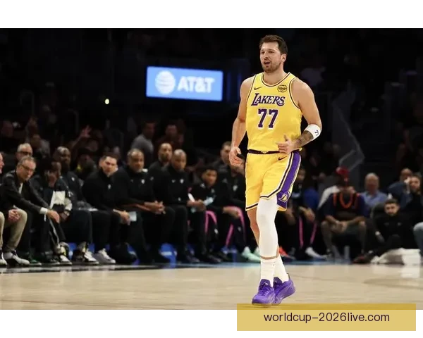 东契奇创造历史连续九场得分三十全胜壮举