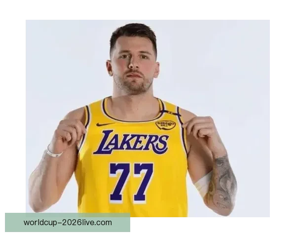 东契奇创造历史连续九场得分三十全胜壮举