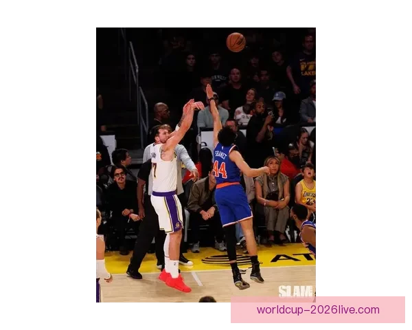 东契奇创造历史连续九场得分三十全胜壮举